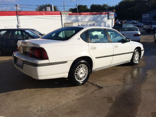 2000 Chevrolet Impala Base