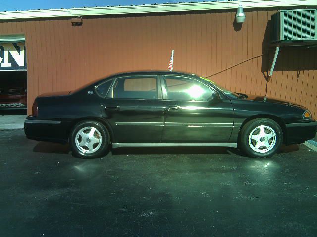 2000 Chevrolet Impala Base