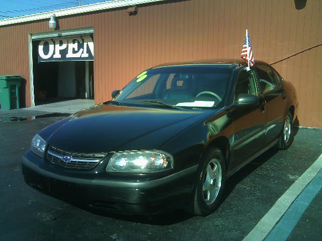 2000 Chevrolet Impala Base
