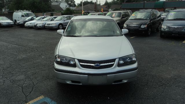 2000 Chevrolet Impala Base