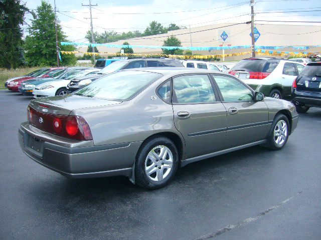 2001 Chevrolet Impala Base