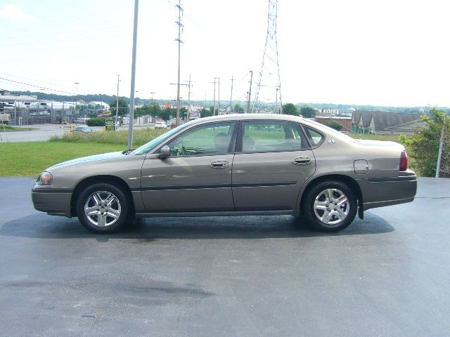 2001 Chevrolet Impala Base