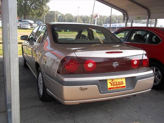 2001 Chevrolet Impala Base