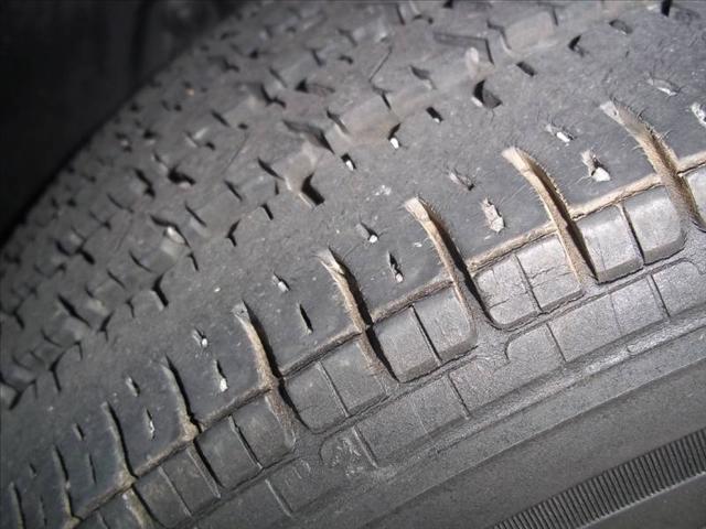 2001 Chevrolet Impala Base