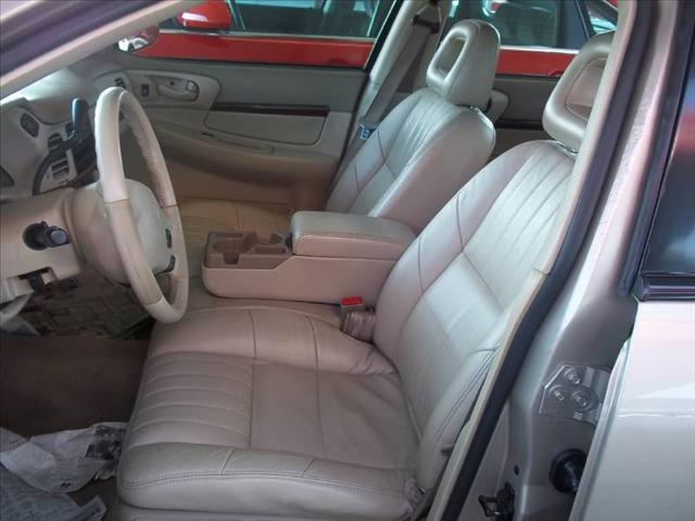 2001 Chevrolet Impala Base