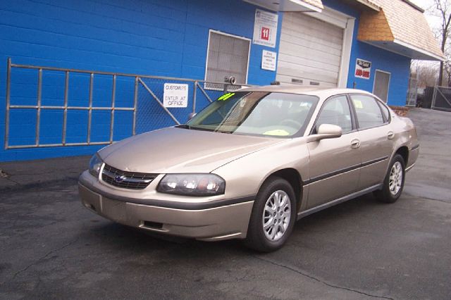 2001 Chevrolet Impala Base