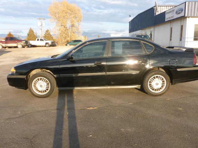 2001 Chevrolet Impala Base
