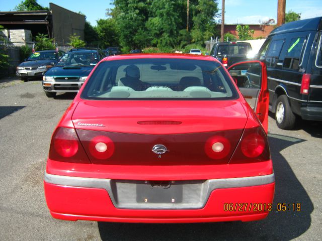 2001 Chevrolet Impala Base