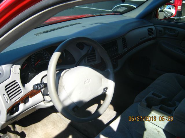 2001 Chevrolet Impala Base