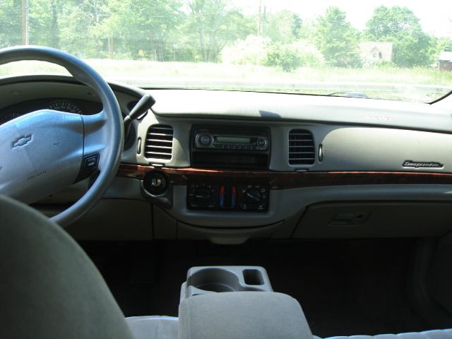 2001 Chevrolet Impala Base