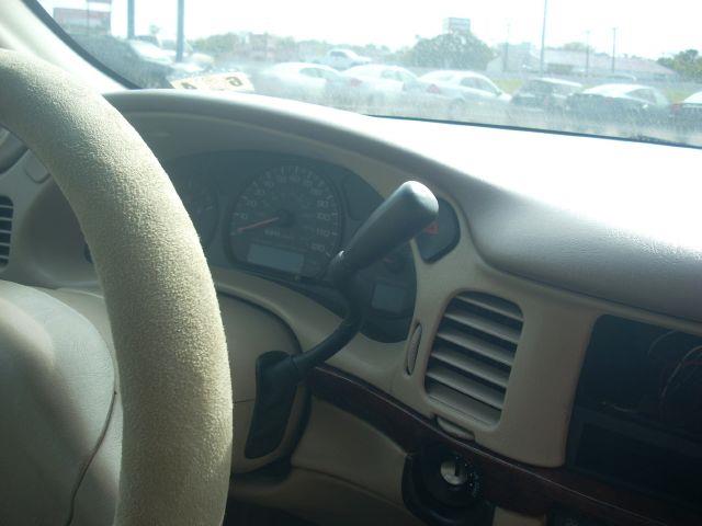 2001 Chevrolet Impala Base