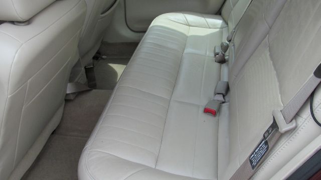2001 Chevrolet Impala Base