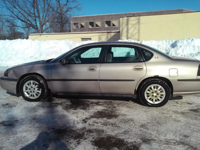 2001 Chevrolet Impala Base