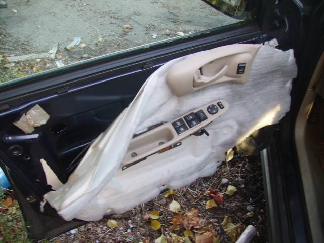 2001 Chevrolet Impala Base