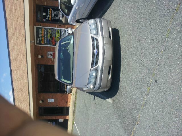 2002 Chevrolet Impala Base