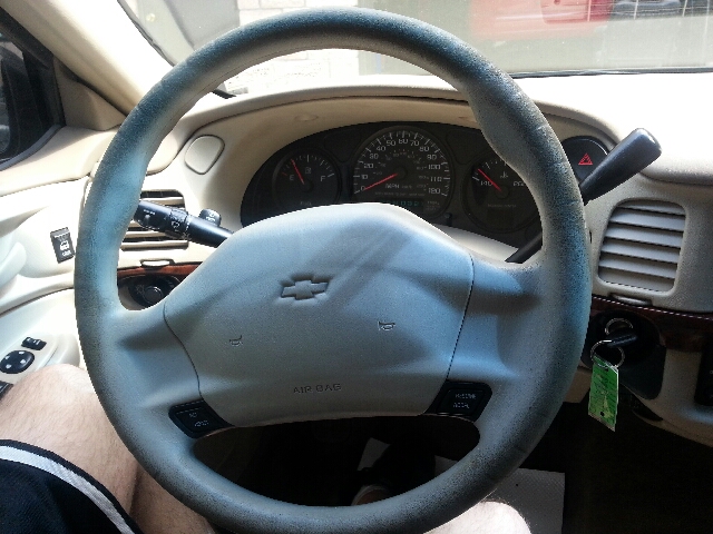 2002 Chevrolet Impala Base