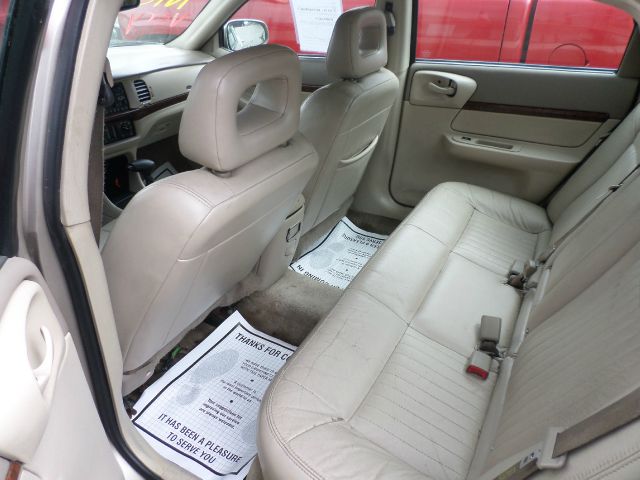 2003 Chevrolet Impala Blk Ext With Silver Trin