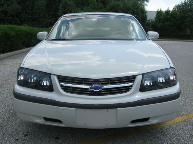 2003 Chevrolet Impala Base