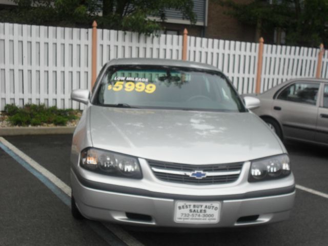 2003 Chevrolet Impala Base