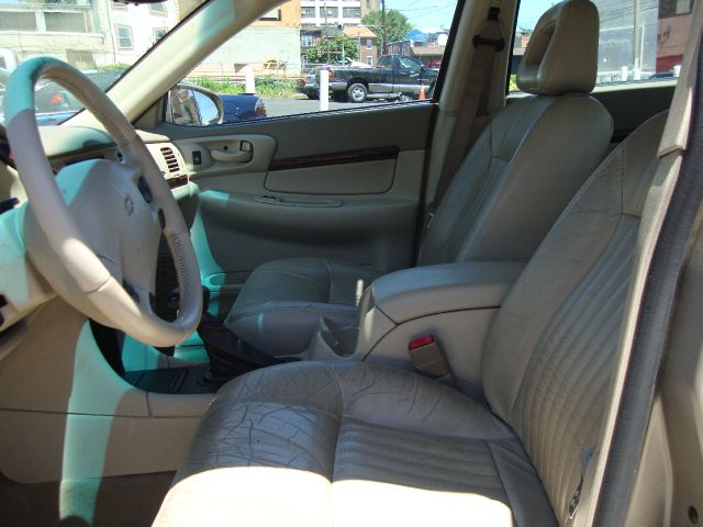 2003 Chevrolet Impala Touring W/nav.sys