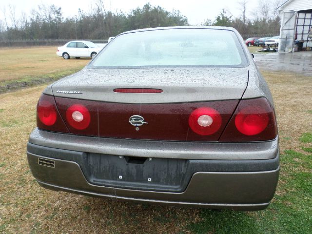 2003 Chevrolet Impala Base
