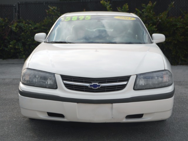 2003 Chevrolet Impala Base