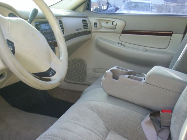 2003 Chevrolet Impala Base
