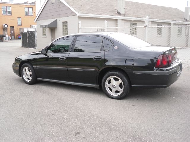 2003 Chevrolet Impala Base