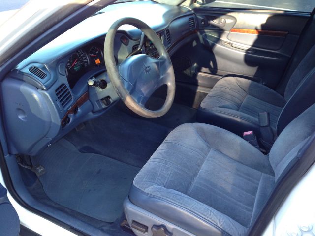 2003 Chevrolet Impala Base