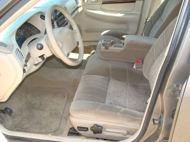 2003 Chevrolet Impala Base