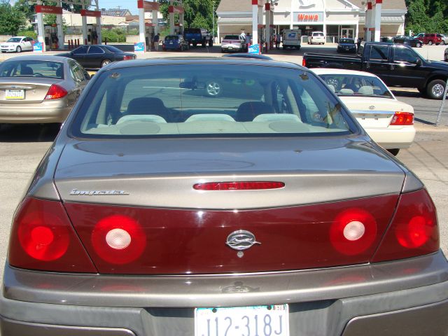 2003 Chevrolet Impala Base