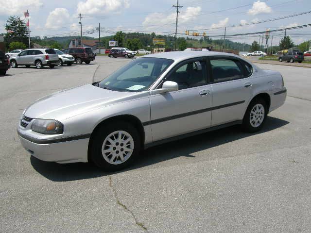 2003 Chevrolet Impala Base