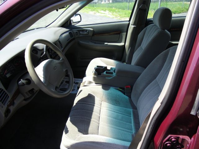 2003 Chevrolet Impala Base