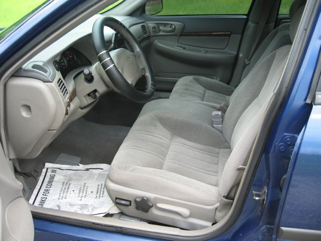 2003 Chevrolet Impala Base
