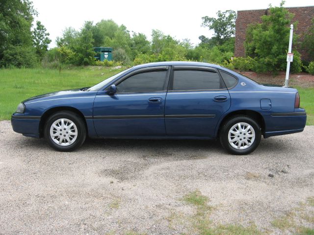 2003 Chevrolet Impala Base