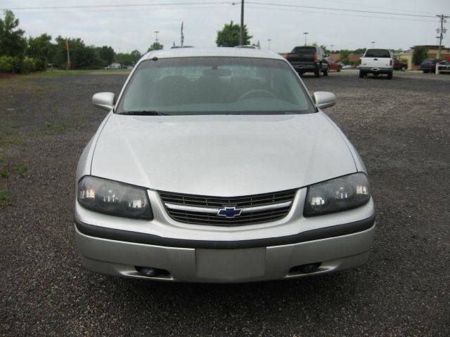 2003 Chevrolet Impala Base
