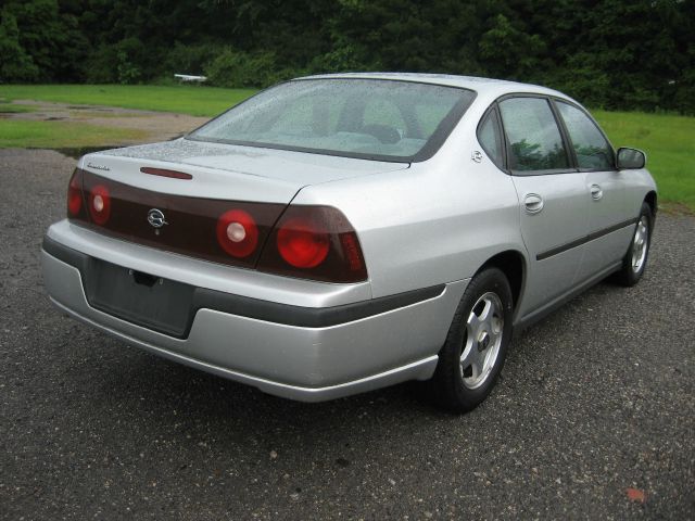 2003 Chevrolet Impala Base