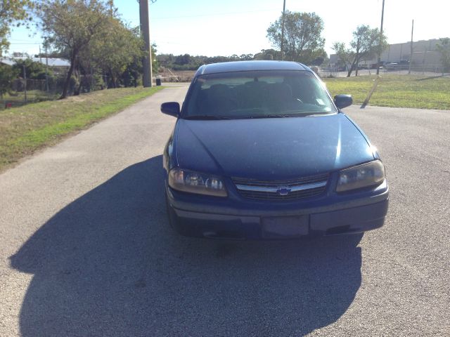 2003 Chevrolet Impala Base