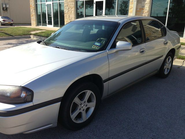 2003 Chevrolet Impala Base