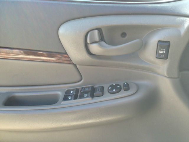 2003 Chevrolet Impala Base