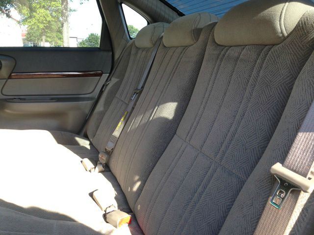 2003 Chevrolet Impala Base