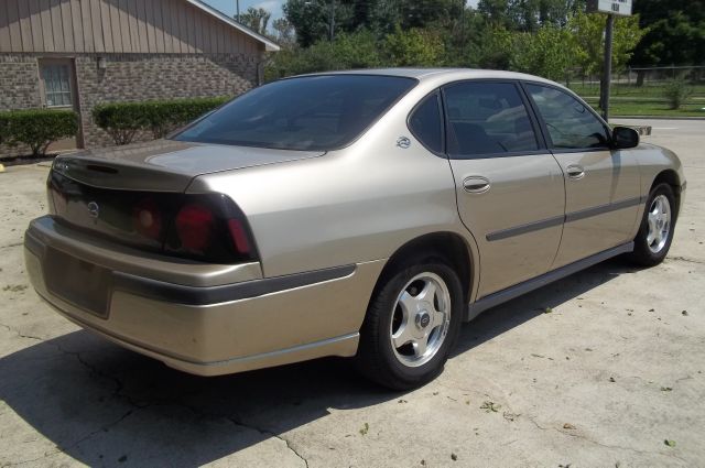 2004 Chevrolet Impala Base