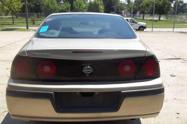 2004 Chevrolet Impala Base