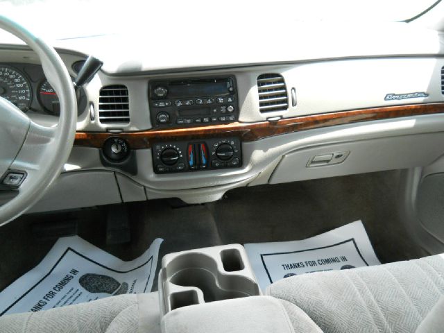 2004 Chevrolet Impala Base