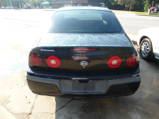 2004 Chevrolet Impala Base