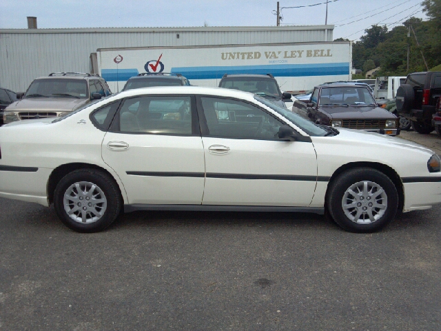 2004 Chevrolet Impala Base