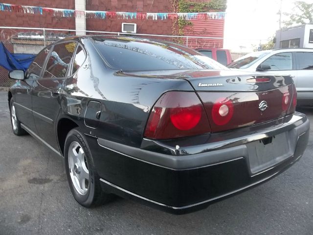 2004 Chevrolet Impala Base