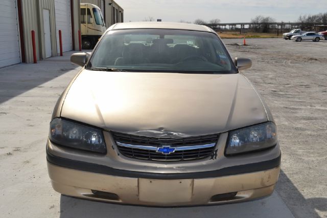 2004 Chevrolet Impala Base