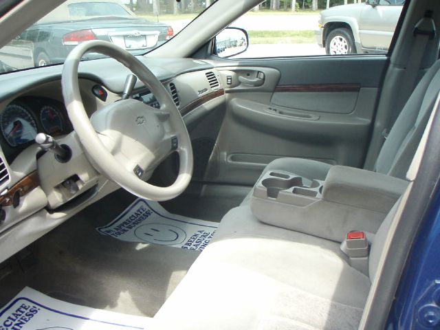 2004 Chevrolet Impala Base