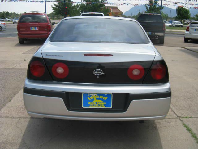 2004 Chevrolet Impala Base